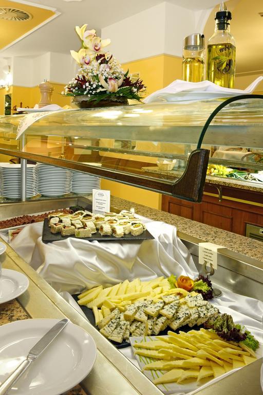 Ensana Vltava Hotel Mariënbad Buitenkant foto